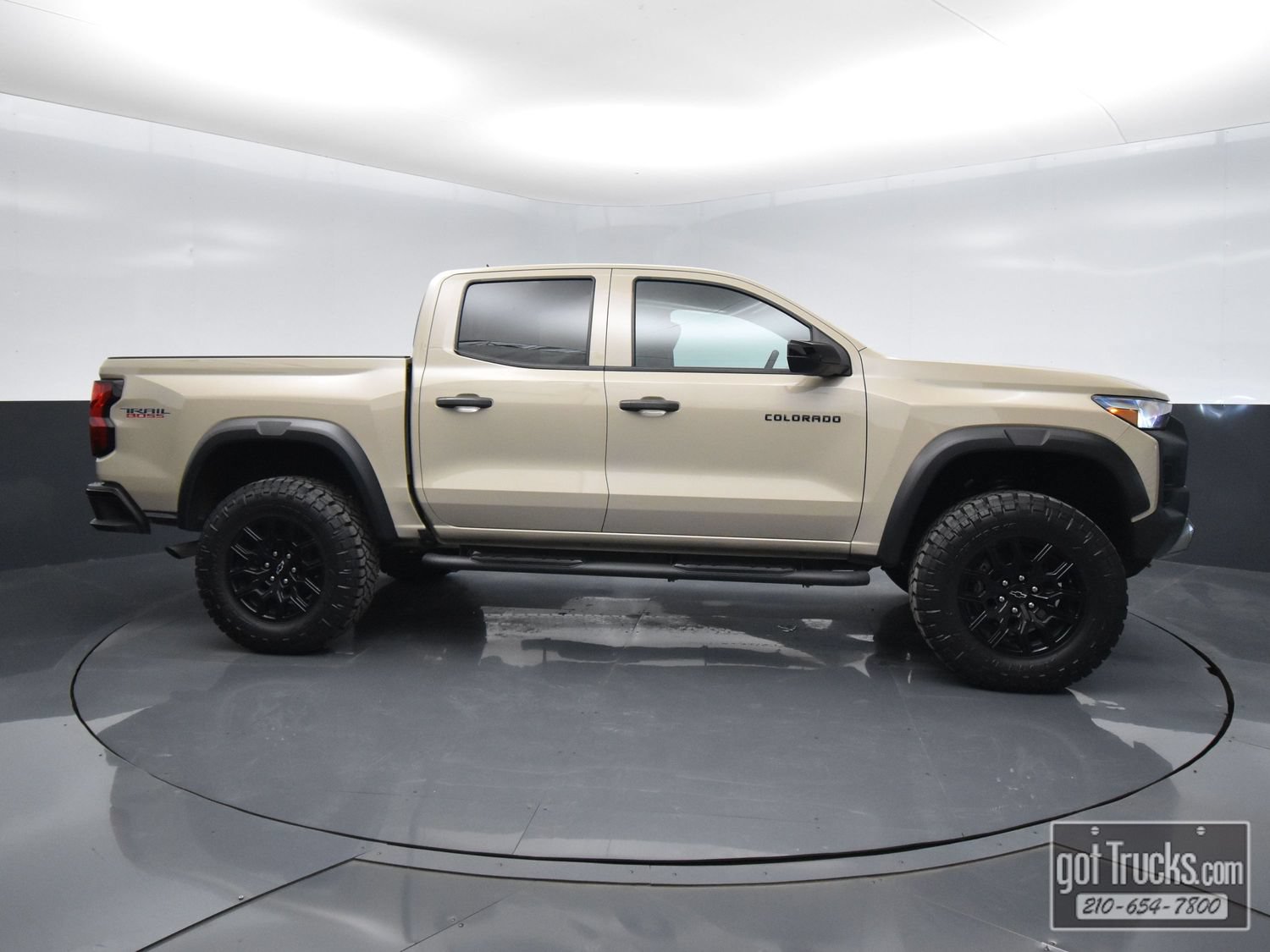 Used 2024 Chevrolet Colorado Trail Boss w/ Advanced Trailering Package AWD/4WD image 53