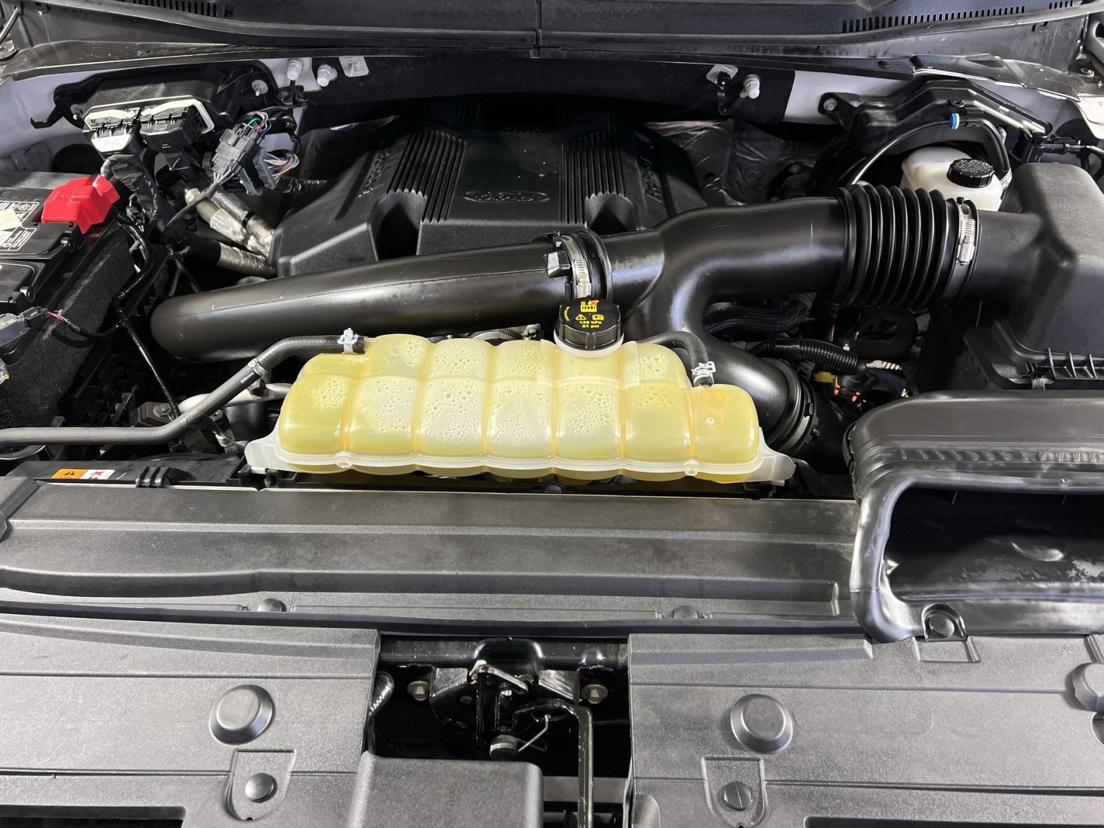 Used 2019 Ford F150 XLT w/ Max Trailer Tow Package image 24