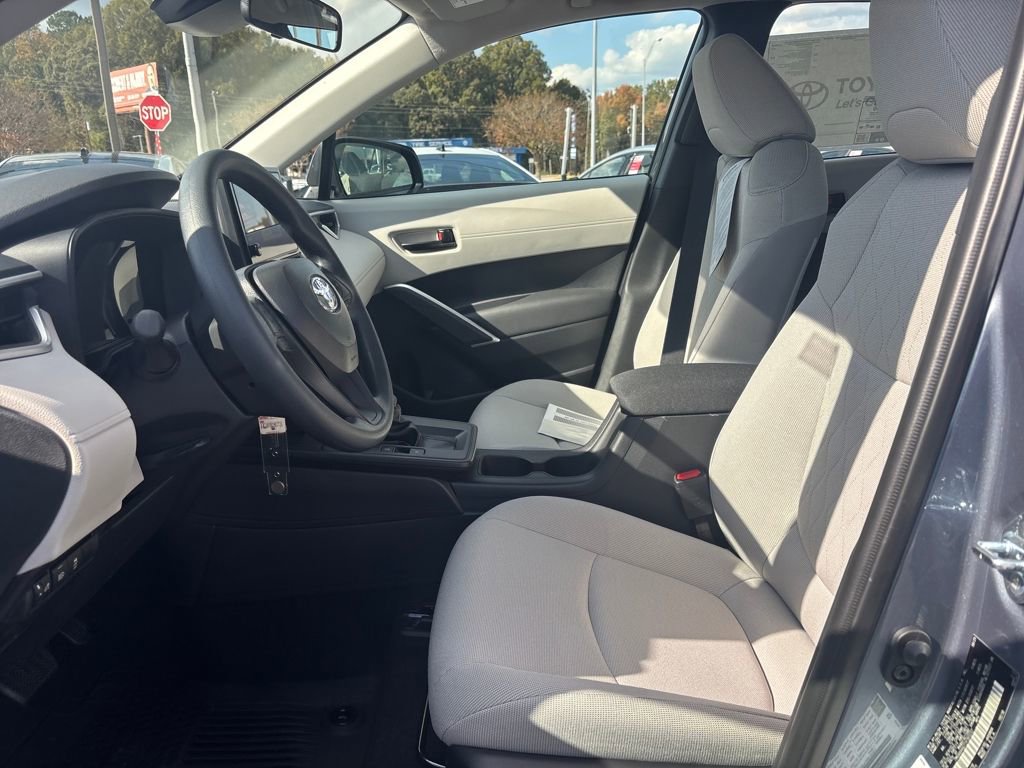 New 2026 Toyota Corolla Cross L image 12