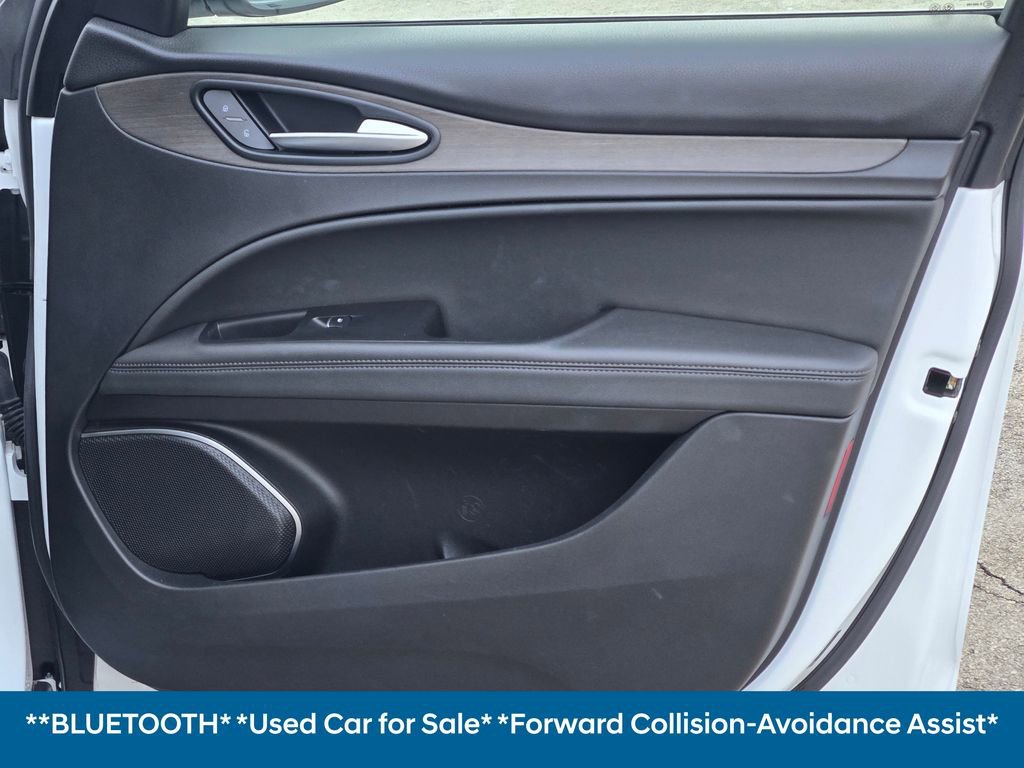 Used 2022 Alfa Romeo Stelvio Ti w/ Active Assist Plus Package image 9