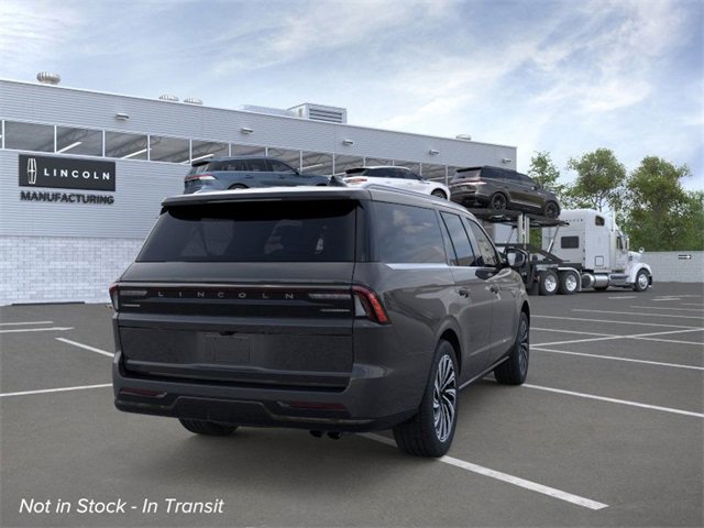 New 2025 Lincoln Navigator L Black Label image 8