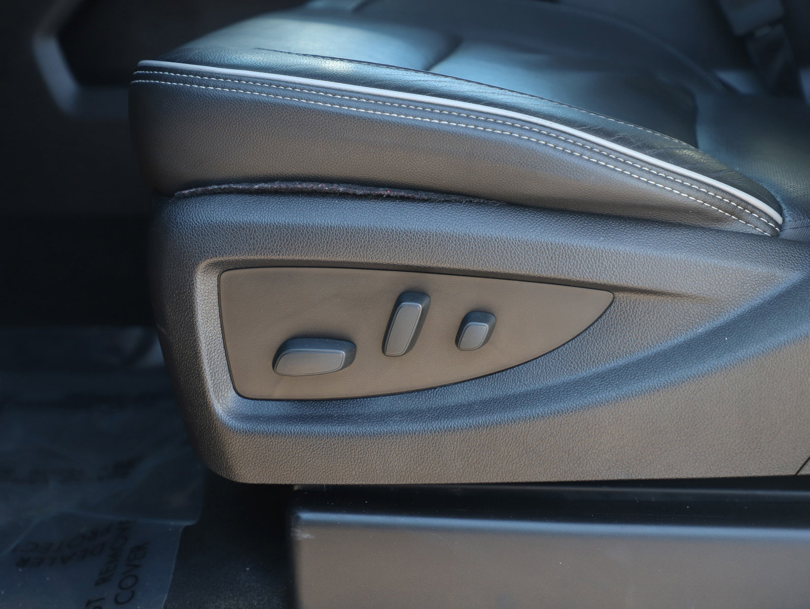 Used 2018 Chevrolet Silverado 2500 High Country w/ Duramax Plus Package image 26