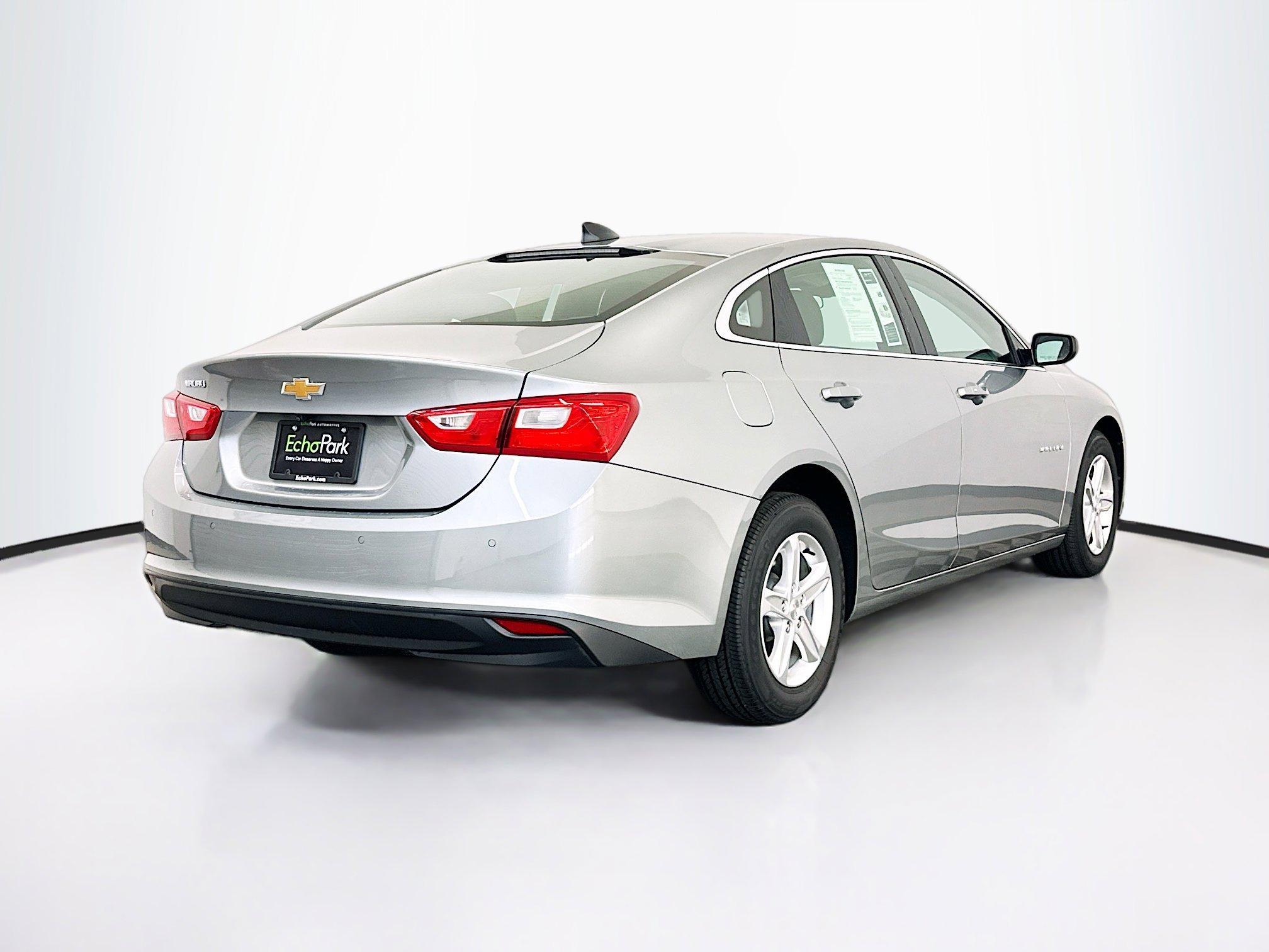 Used 2024 Chevrolet Malibu LS image 9