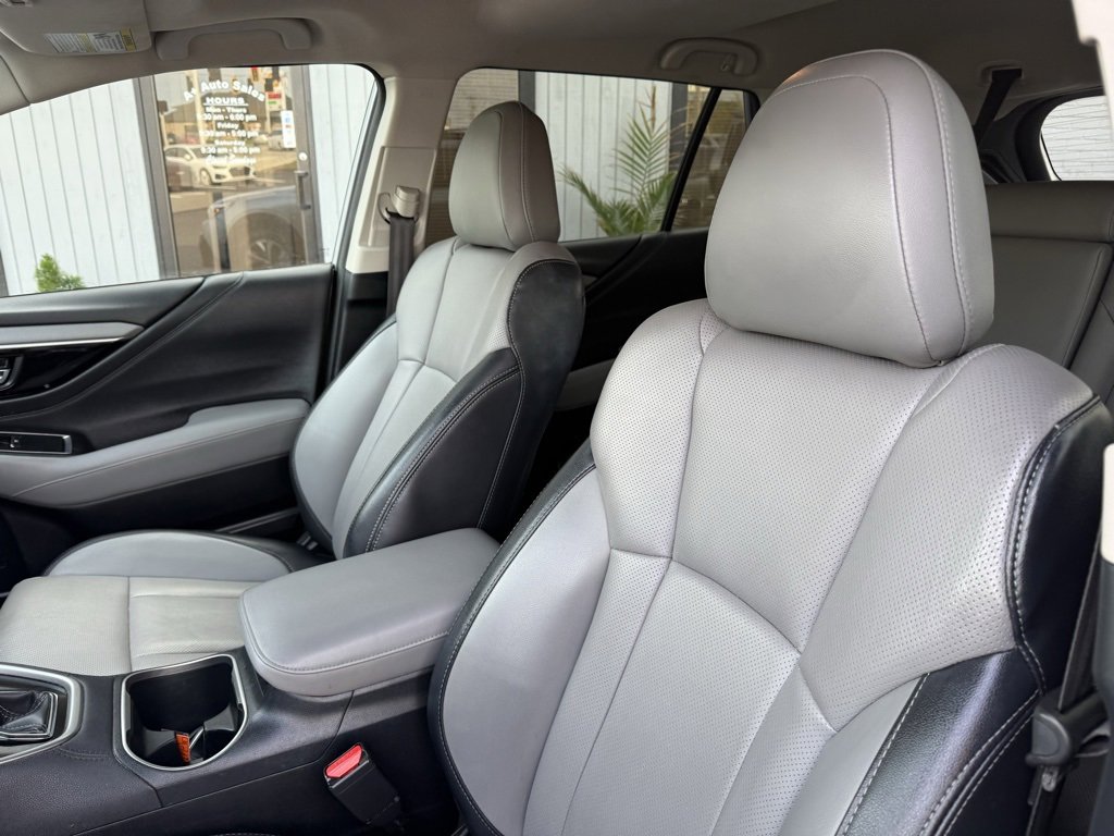 Used 2022 Subaru Outback Limited image 8