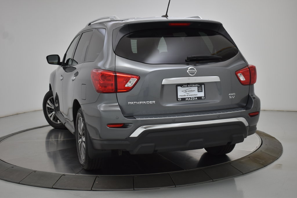 Used 2017 Nissan Pathfinder SV AWD/4WD image 9