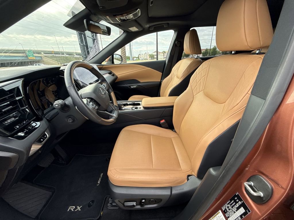 Used 2025 Lexus RX 350 Premium w/ Accessory Package (Z1) image 30