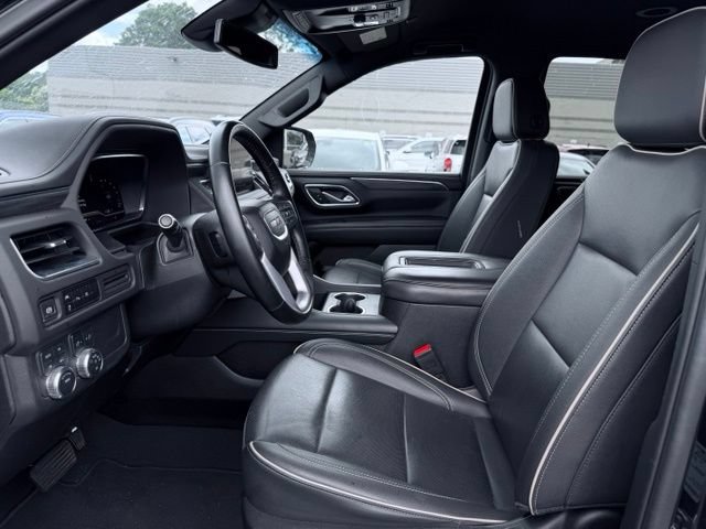 Used 2024 GMC Yukon SLT AWD/4WD image 18