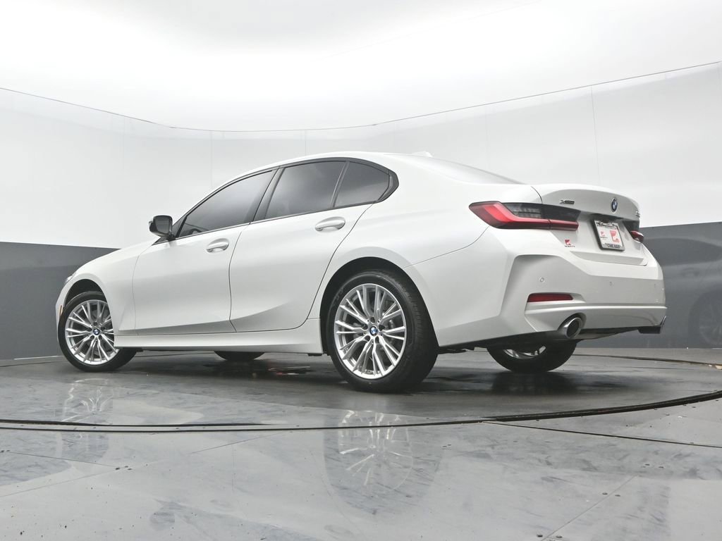 Used 2023 BMW 330i xDrive Sedan w/ Driving Assistance Package AWD/4WD image 31