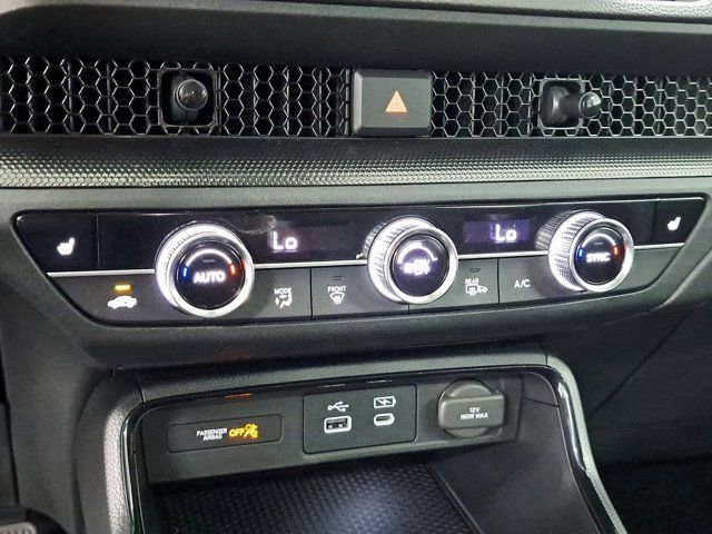 Certified 2025 Honda CR-V EX image 30