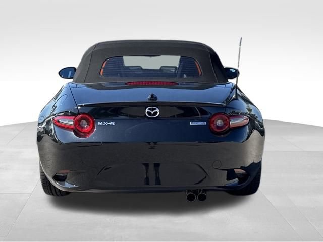 New 2025 MAZDA MX-5 Miata Club image 4