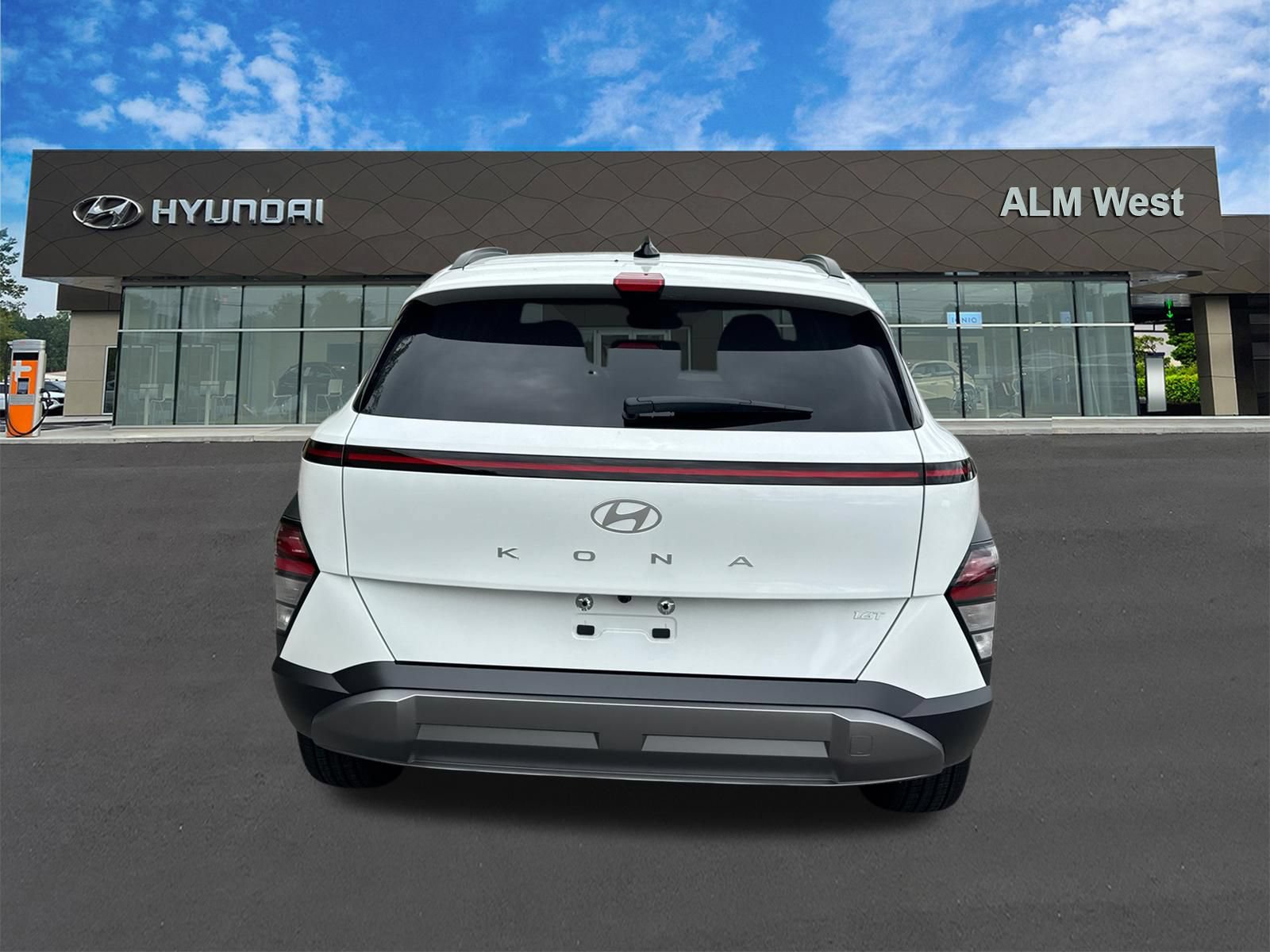 Used 2026 Hyundai Kona SEL Premium FWD image 6