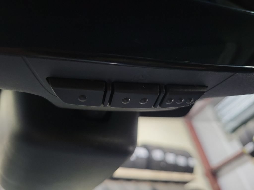 Used 2024 Land Rover Discovery Sport Dynamic SE AWD/4WD image 34