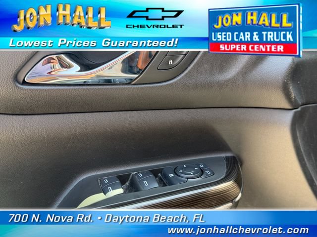 Used 2017 GMC Acadia SLT AWD/4WD image 19