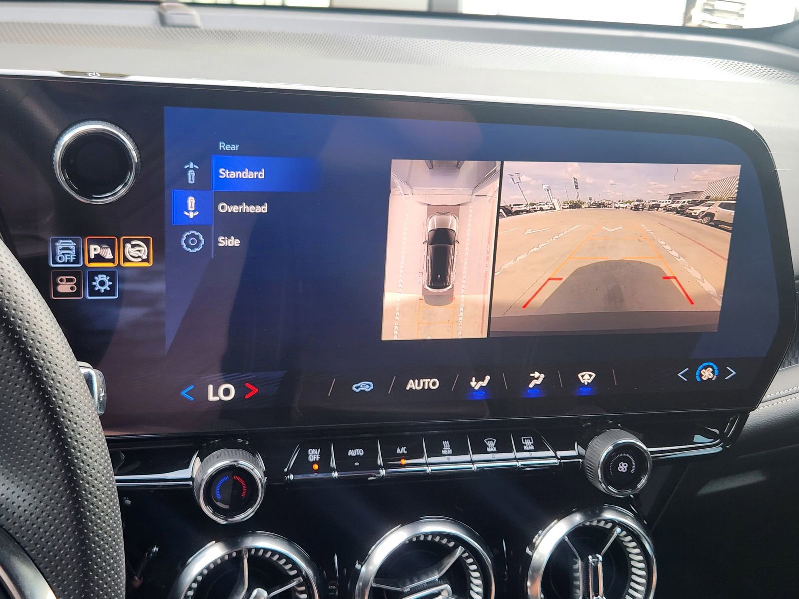 New 2025 Chevrolet Blazer EV LT w/ Midnight/Sport Edition image 17