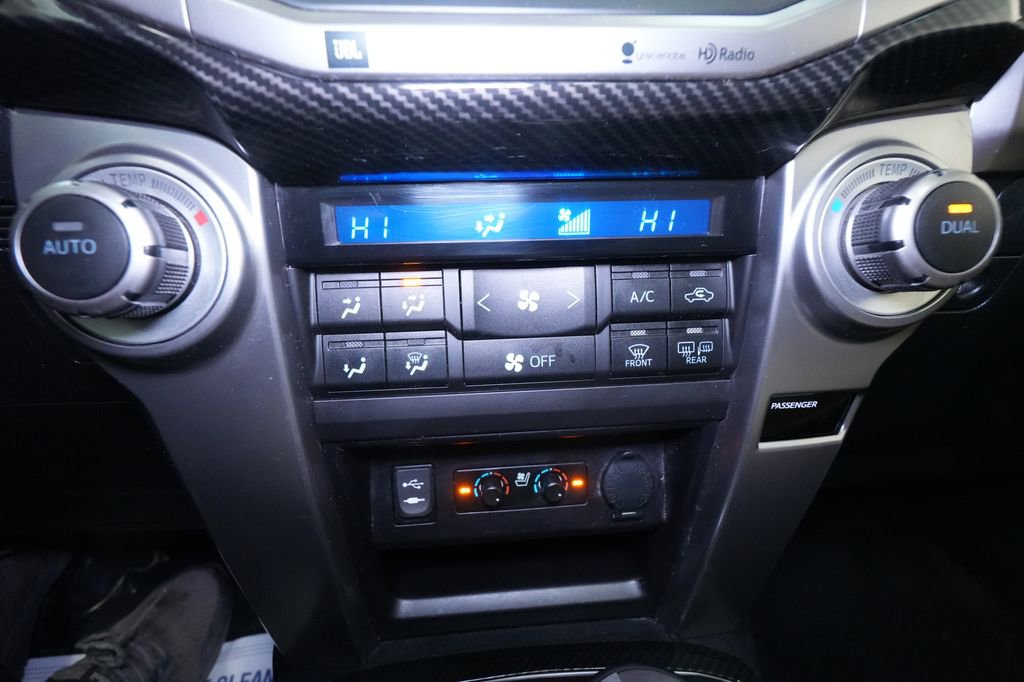 Used 2015 Toyota 4Runner Limited image 36