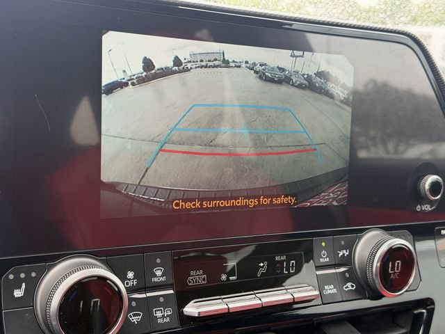 Used 2023 Toyota Highlander XSE image 16