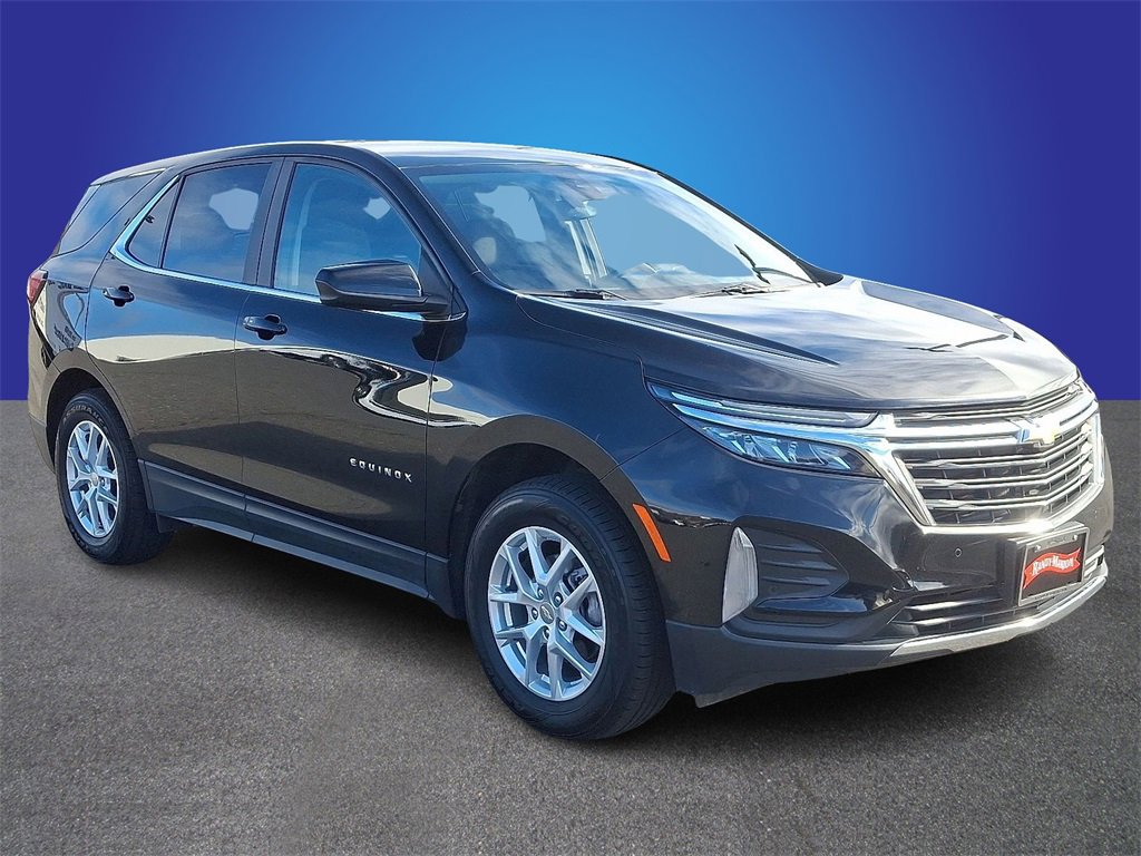Used 2024 Chevrolet Equinox LT image 3
