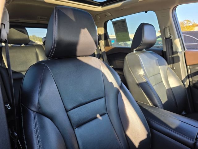 Used 2023 Nissan Rogue SL w/ SL Premium Package image 11