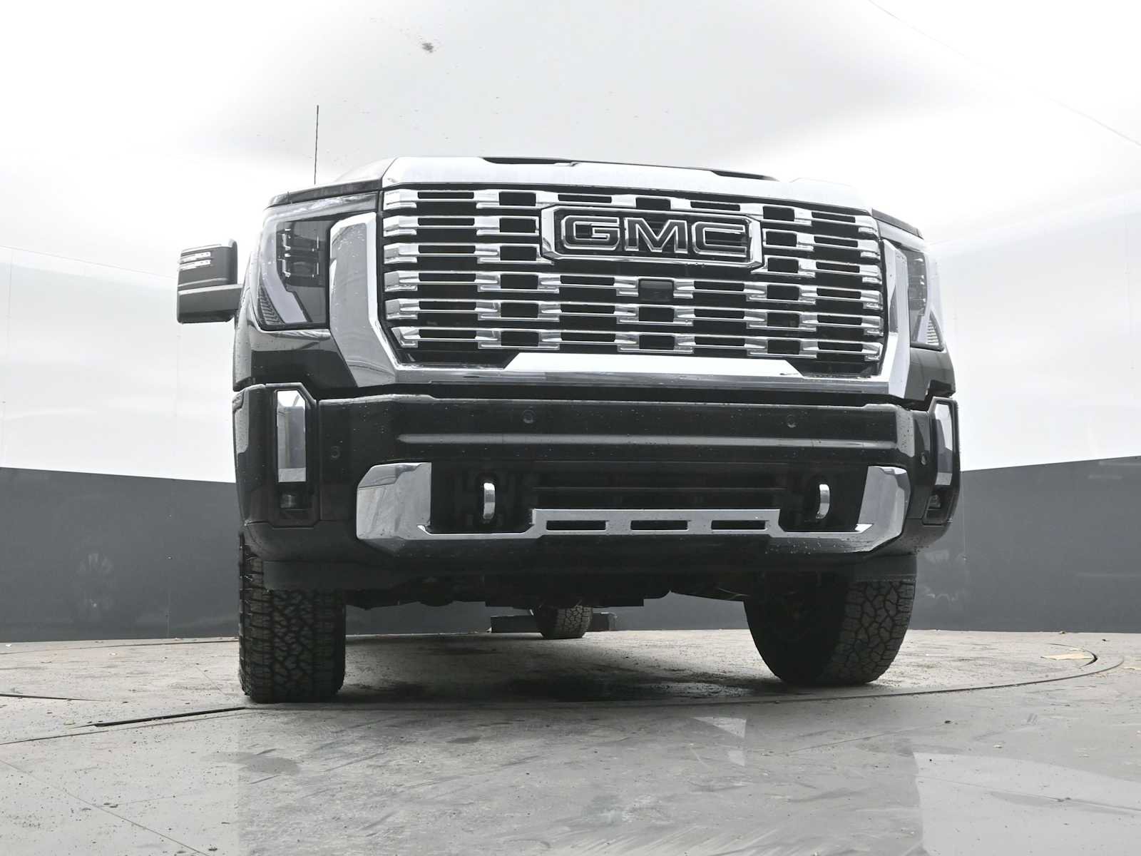 New 2026 GMC Sierra 2500 Denali w/ Denali Reserve Package AWD/4WD image 41
