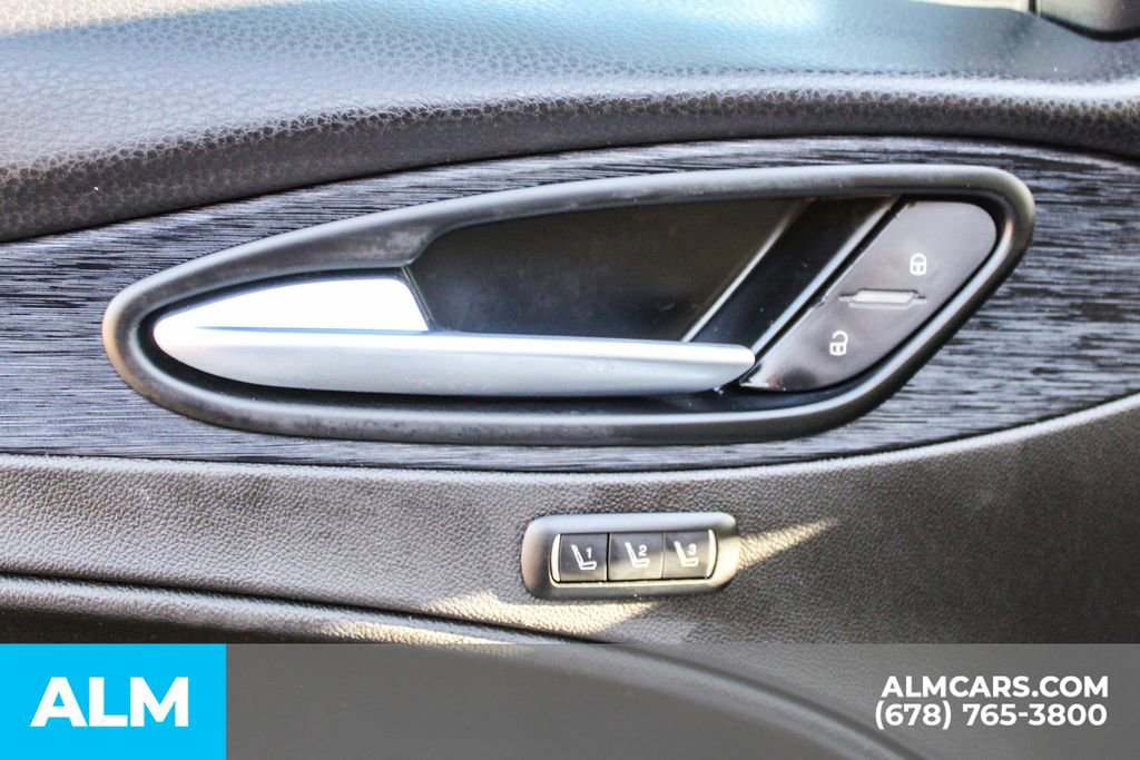 Used 2020 Alfa Romeo Stelvio Sport w/ Quick Order Package 22K Sport image 37