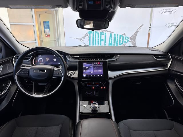Used 2021 Jeep Grand Cherokee L Laredo w/ Luxury Tech Group I RWD image 14