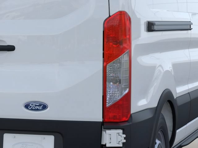 New 2026 Ford Transit 250 Low Roof RWD image 21