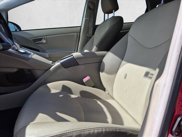 Used 2013 Toyota Prius Four w/ Deluxe Solar Roof Pkg FWD image 12