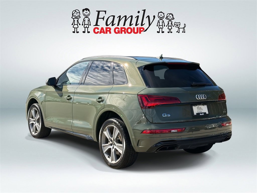 Used 2025 Audi Q5 2.0T Premium w/ Convenience Plus Package image 4