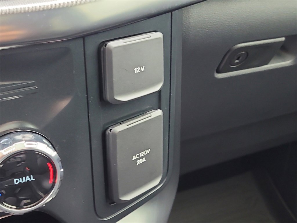 Certified 2025 Ford F150 Raptor image 25