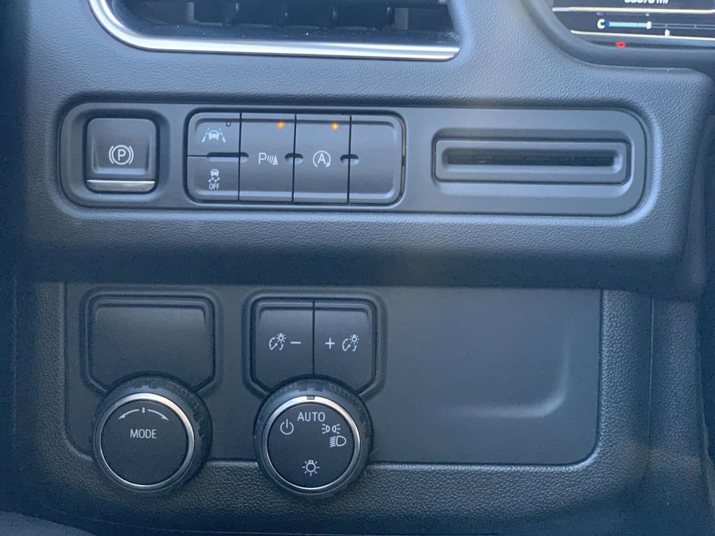 Certified 2024 Chevrolet Suburban LT image 15