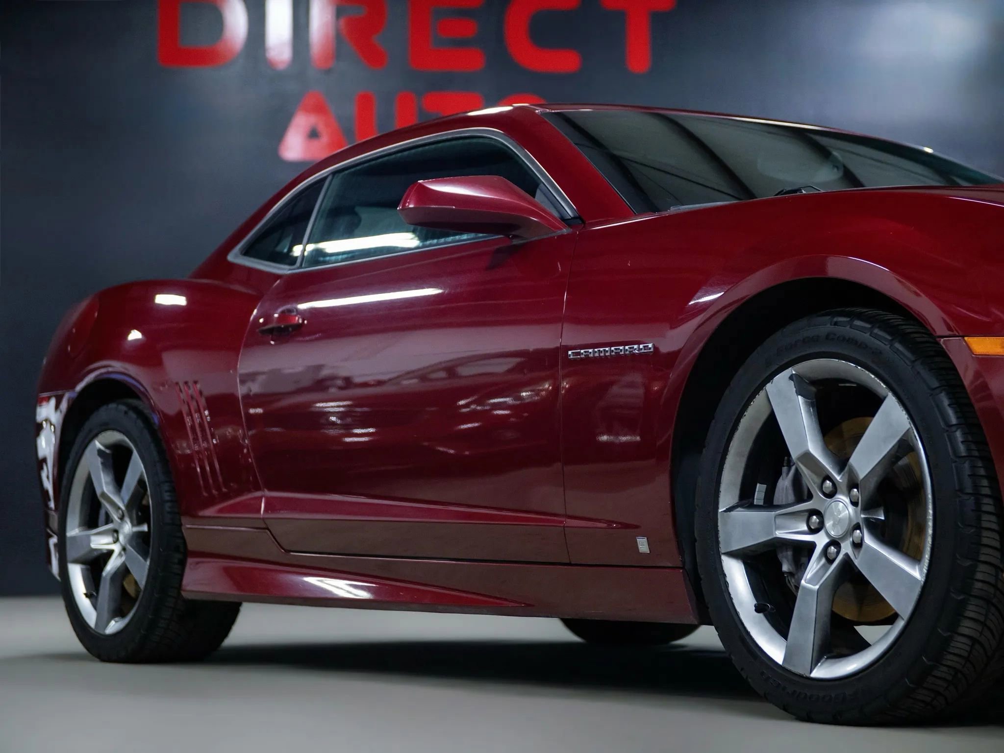 Used 2010 Chevrolet Camaro SS w/ LPO, Ground Effects Package image 3