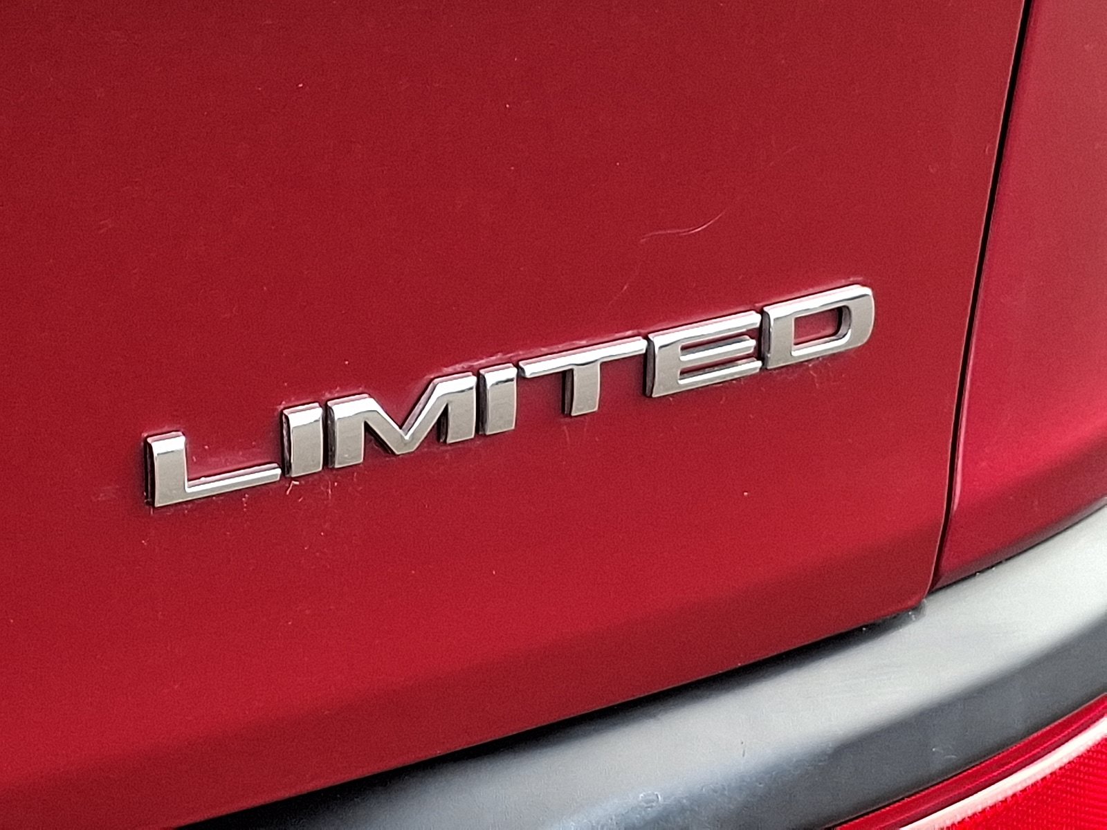 Used 2016 Jeep Cherokee Limited AWD/4WD image 34
