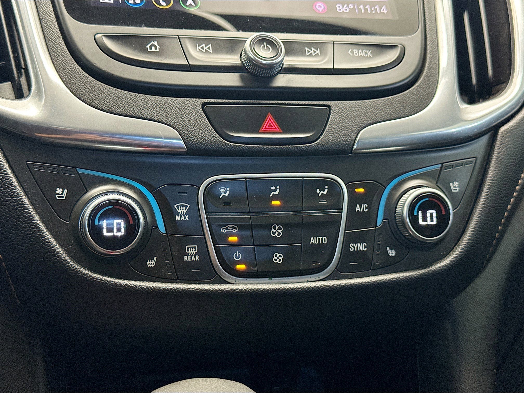 Used 2020 Chevrolet Equinox Premier image 10