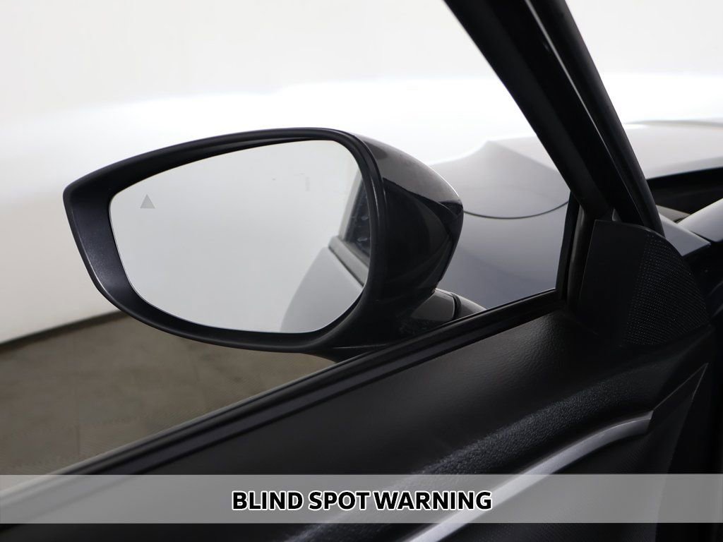 Used 2025 MAZDA CX-50 AWD 2.5 S w/ Preferred Package image 4