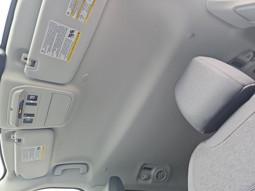 New 2025 Ford Explorer Active image 32