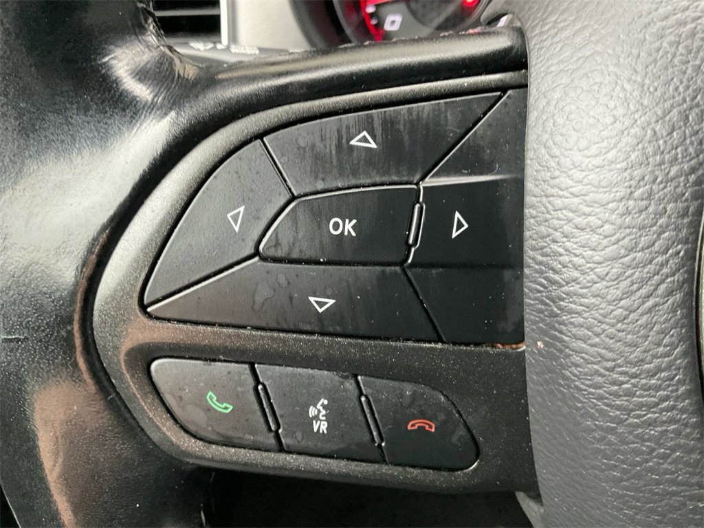 Used 2023 Dodge Charger SXT image 29