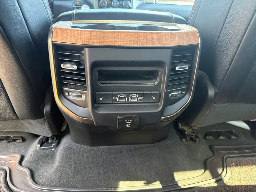 Used 2022 RAM 1500 Limited AWD/4WD image 17