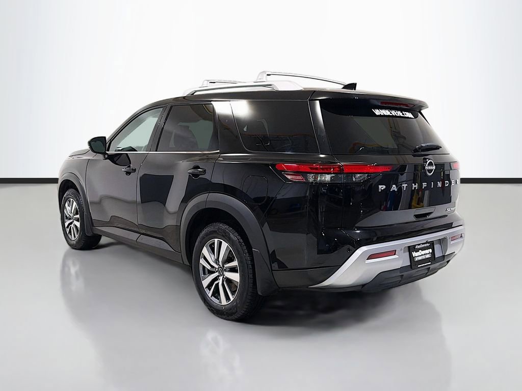 Used 2024 Nissan Pathfinder SL w/ Cargo Package AWD/4WD image 7