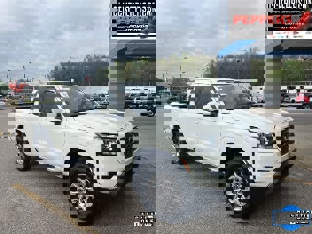 Used 2024 Nissan Frontier SV w/ Technology Package image 8