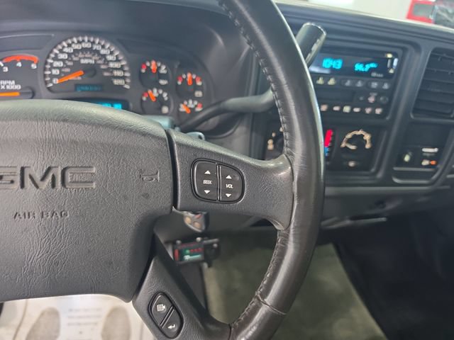 Used 2003 GMC Sierra 2500 SLE w/ Snow Plow Prep Package AWD/4WD image 15