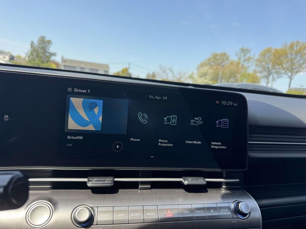 Certified 2026 Hyundai Kona SE AWD/4WD image 24