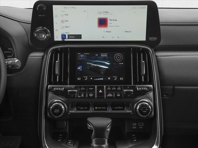 New 2026 Lexus LX 600 4WD w/ Luxury Package image 7