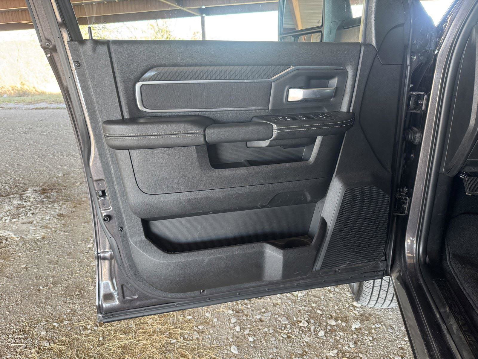 Used 2025 RAM 3500 Lone Star image 23