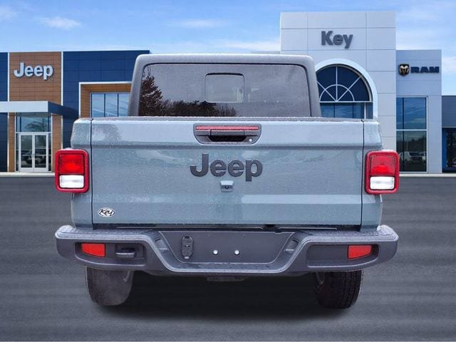 New 2025 Jeep Gladiator Sport AWD/4WD image 6
