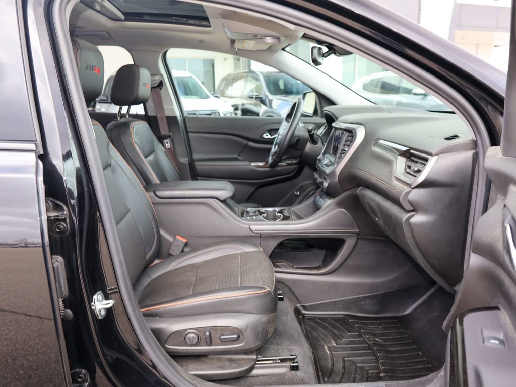 Certified 2022 GMC Acadia AT4 w/ Technology Package image 30