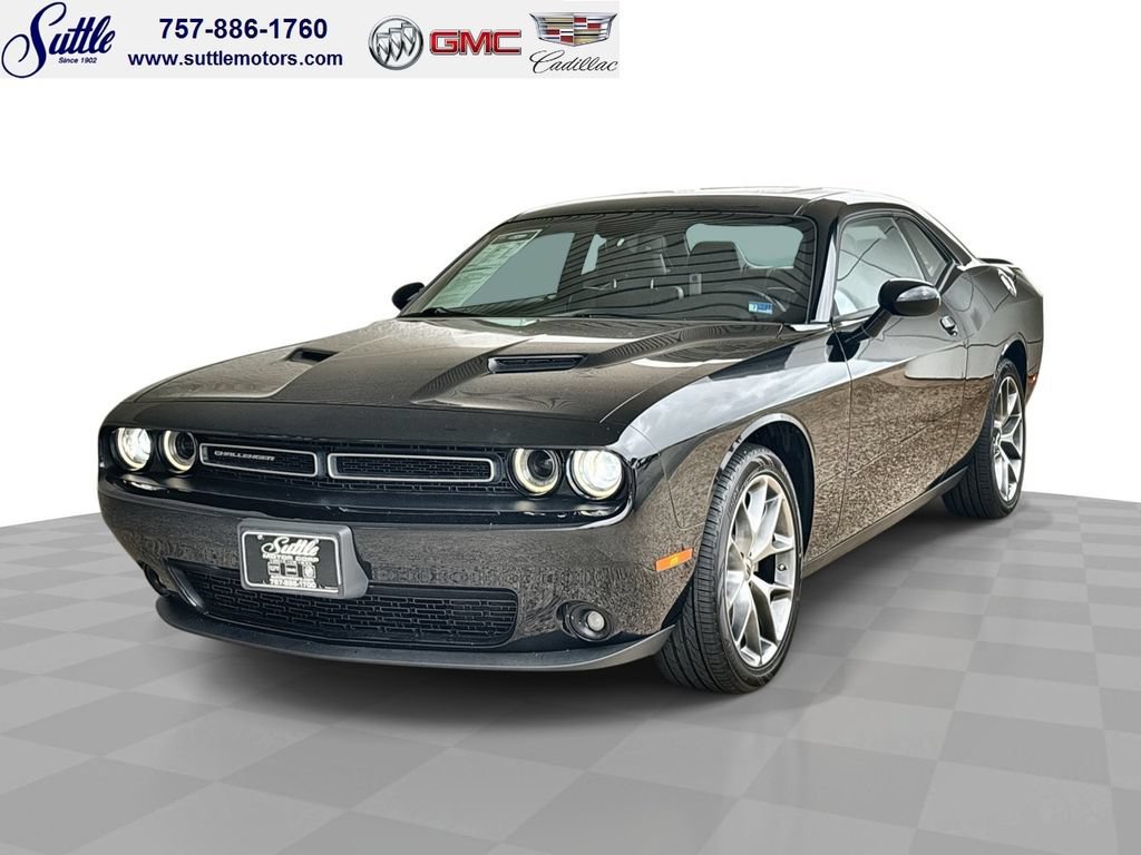 Used 2023 Dodge Challenger SXT w/ Plus Package RWD image 1