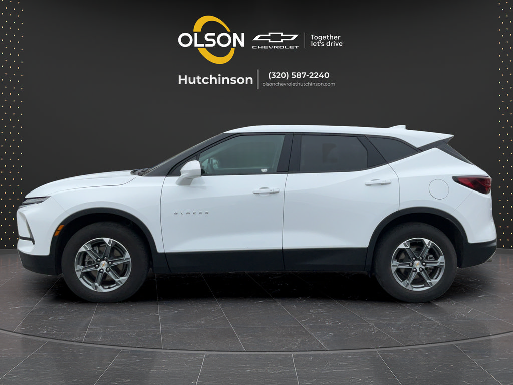 Certified 2025 Chevrolet Blazer LT AWD/4WD image 6