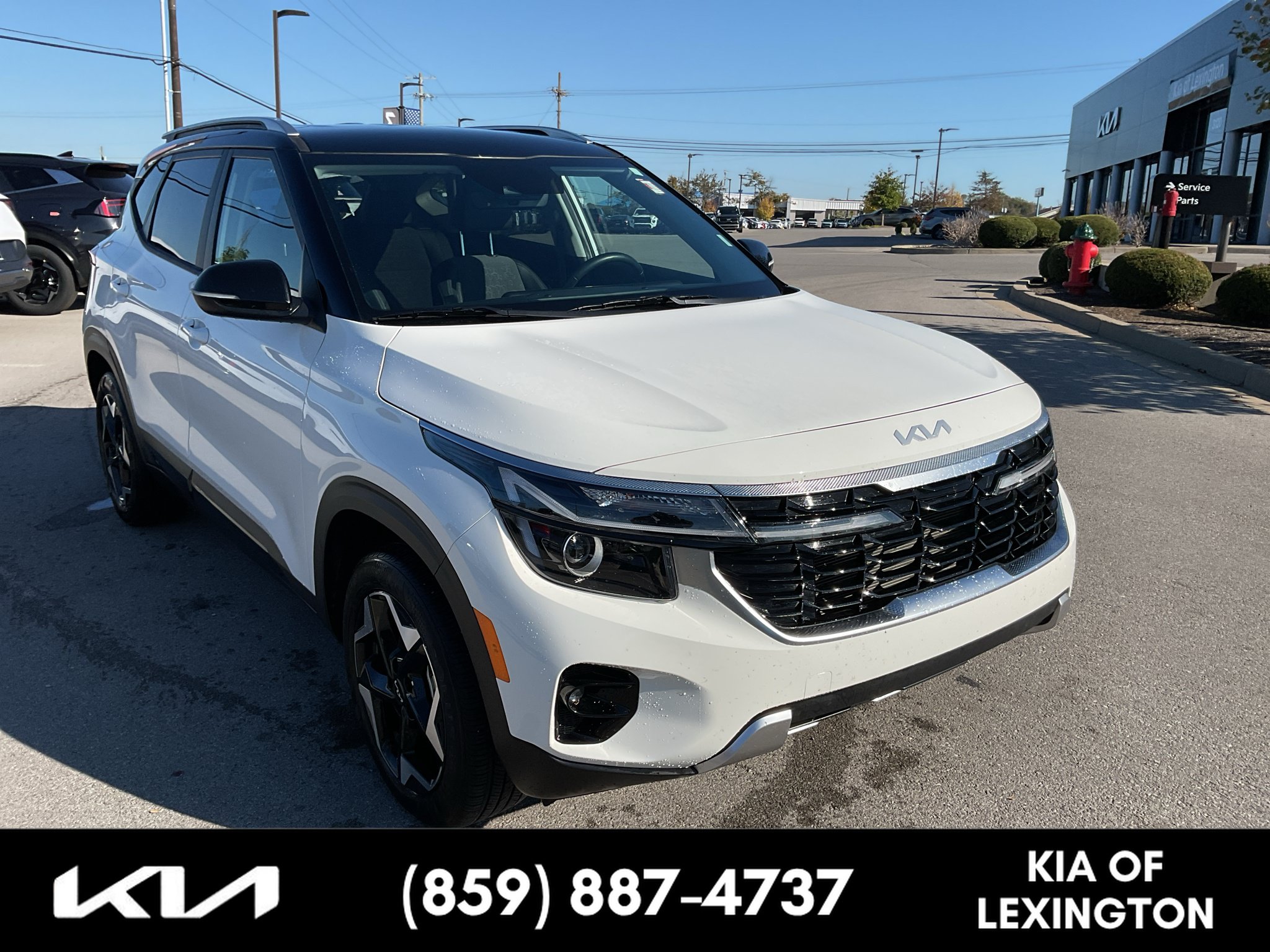 Certified 2025 Kia Seltos S AWD/4WD image 1