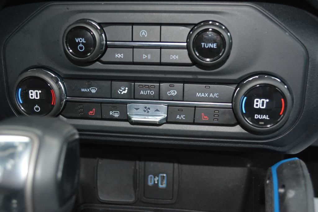 Used 2023 Ford Bronco Black Diamond w/ Sasquatch Package image 19