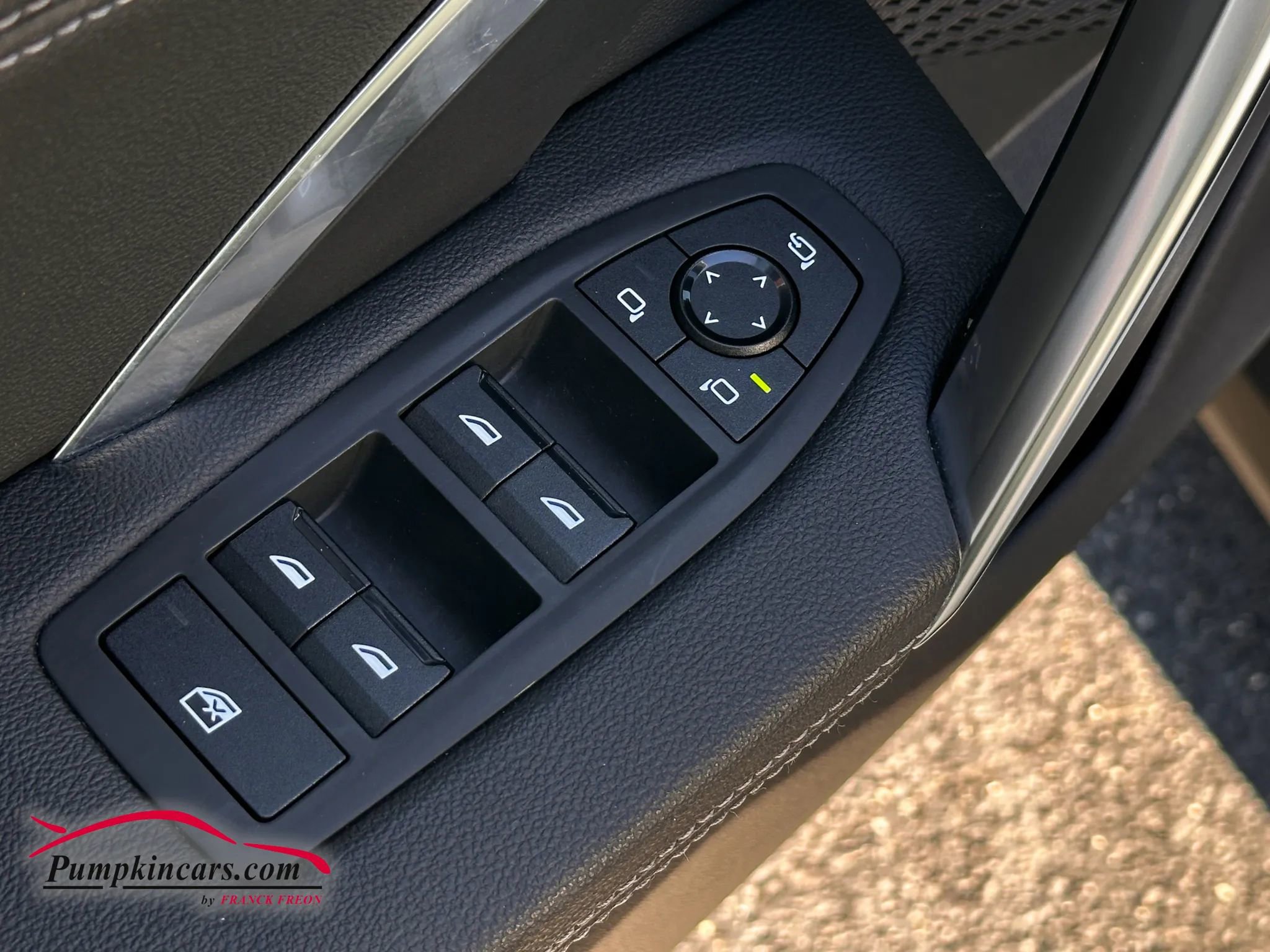 Used 2023 BMW X1 xDrive28i w/ Premium Package image 26